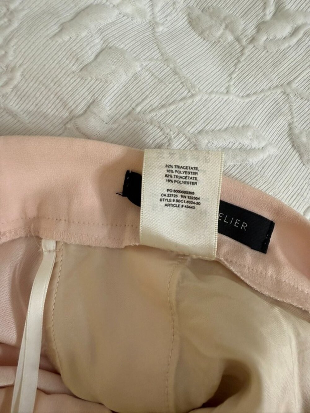 Aritzia Babaton Atelier Blush Pink Pleated Trousers Size 4 - Picture 5 of 10
